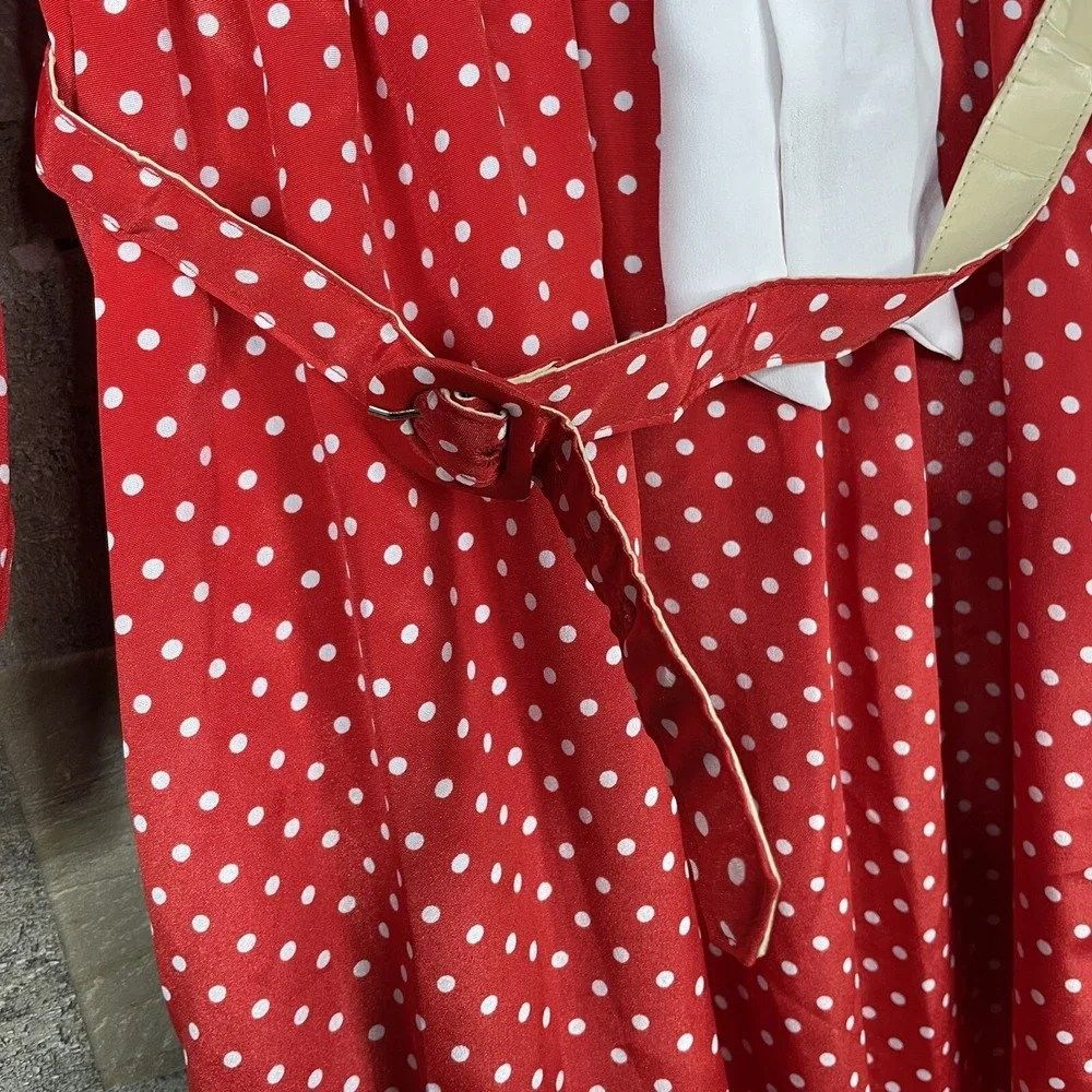 N/A dress buttons